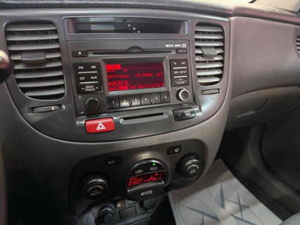 Kia Rio II Рестайлинг с пробегом 2010 года, цена 599 000 рублей, 179954 км, седан, Автокод Объявления