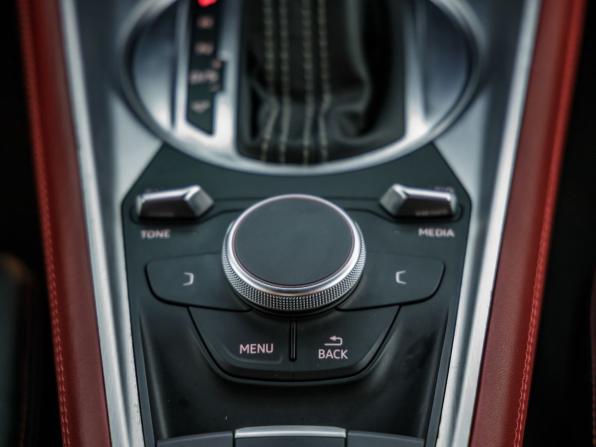 Audi TT III (8S) с пробегом 2015 года, цена 3 298 000 рублей, 71823 км, купе, Автокод Объявления