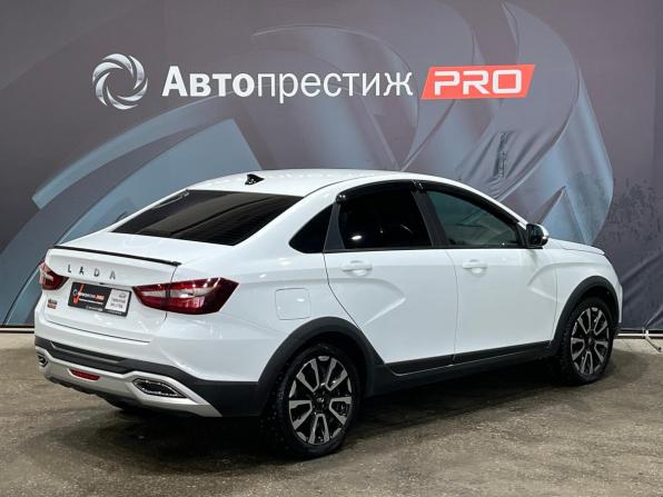 Lada (ВАЗ) Vesta I Рестайлинг (NG) с пробегом 2024 года, цена 1 199 000 рублей, 63166 км, седан, Автокод Объявления