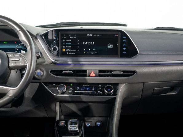 Hyundai Sonata VIII (DN8) с пробегом 2020 года, цена 2 250 500 рублей, 57322 км, седан, Автокод Объявления