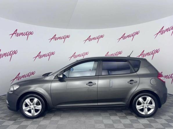 Kia Ceed I Рестайлинг с пробегом 2011 года, цена 649 000 рублей, 212400 км, хэтчбек, Автокод Объявления