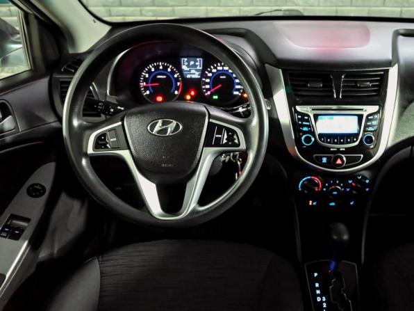 Hyundai Solaris I Рестайлинг с пробегом 2014 года, цена 750 000 рублей, 227332 км, седан, Автокод Объявления
