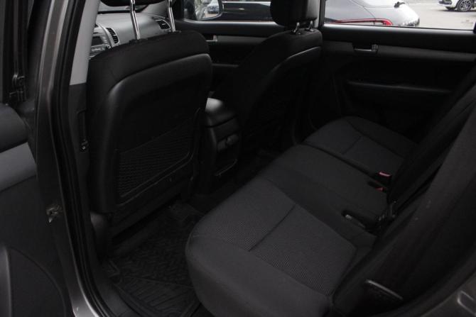 Kia Sorento II Рестайлинг с пробегом 2013 года, цена 1 695 000 рублей, 170138 км, внедорожник, Автокод Объявления