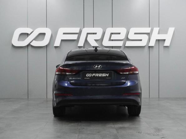 Hyundai Elantra VI (AD) с пробегом 2018 года, цена 1 369 000 рублей, 176340 км, седан, Автокод Объявления