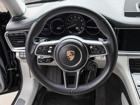 Porsche Panamera II с пробегом 2019 года, цена 8 167 500 рублей, 85449 км, универсал, Автокод Объявления