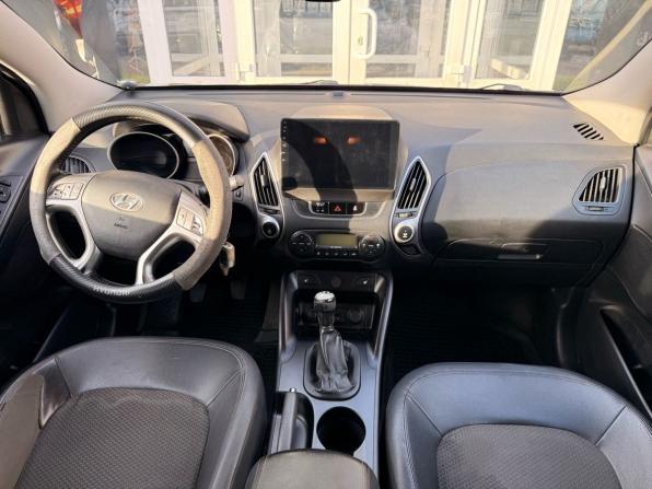 Hyundai ix35 I с пробегом 2011 года, цена 949 000 рублей, 220000 км, внедорожник, Автокод Объявления