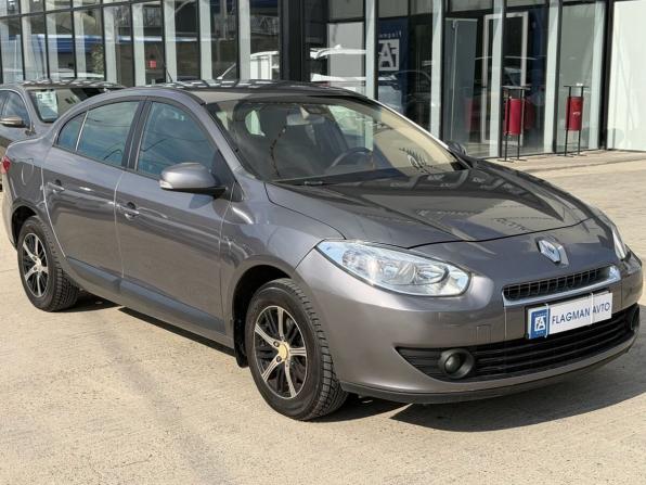 Renault Fluence I с пробегом 2011 года, цена 640 000 рублей, 176500 км, седан, Автокод Объявления