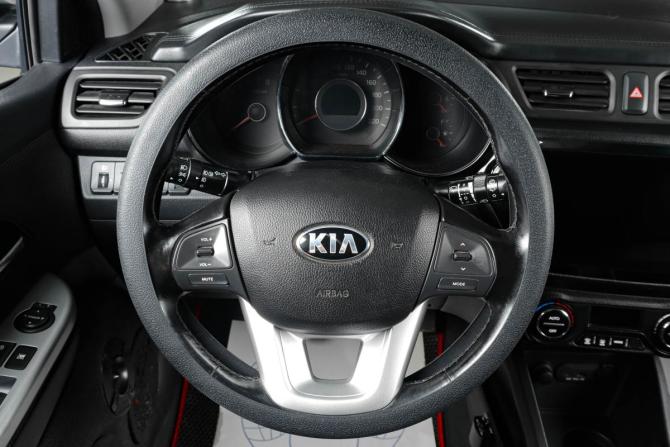 Kia Rio III с пробегом 2013 года, цена 899 000 рублей, 156000 км, седан, Автокод Объявления