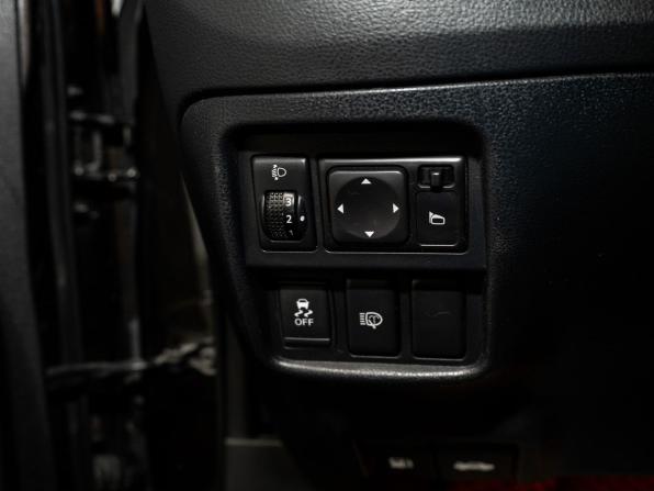 Nissan Juke I с пробегом 2012 года, цена 950 000 рублей, 118627 км, внедорожник, Автокод Объявления