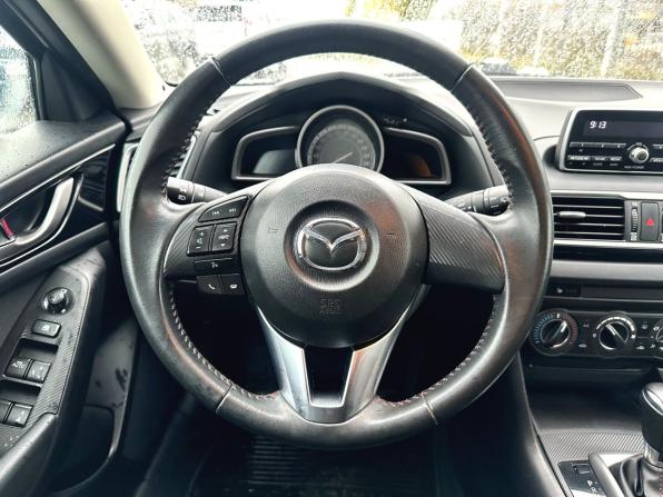 Mazda 3 III (BM) с пробегом 2014 года, цена 1 350 000 рублей, 72286 км, хэтчбек, Автокод Объявления
