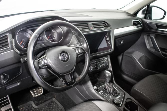 Volkswagen Tiguan II с пробегом 2020 года, цена 2 459 000 рублей, 113695 км, внедорожник, Автокод Объявления