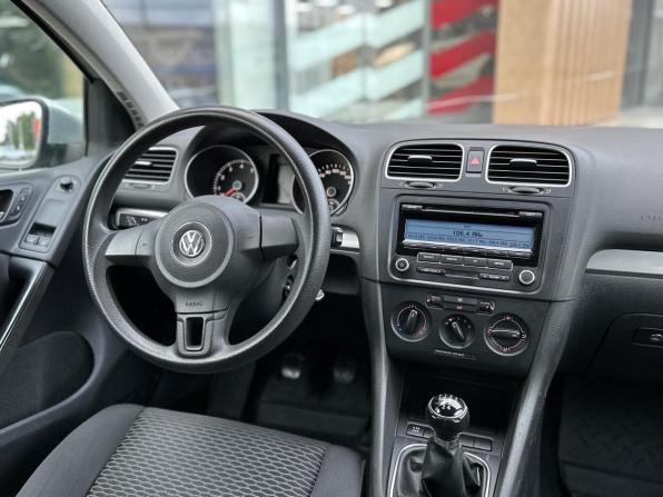 Volkswagen Golf VI с пробегом 2010 года, цена 799 000 рублей, 124959 км, хэтчбек, Автокод Объявления