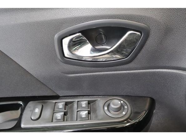 Renault Kaptur I с пробегом 2016 года, цена 1 473 000 рублей, 124261 км, внедорожник, Автокод Объявления