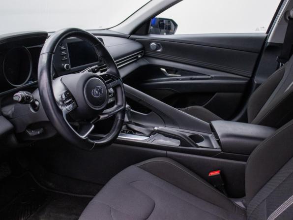 Hyundai Elantra VII (CN7) с пробегом 2021 года, цена 1 990 000 рублей, 93331 км, седан, Автокод Объявления