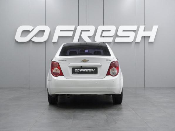 Chevrolet Aveo II с пробегом 2015 года, цена 577 000 рублей, 166654 км, седан, Автокод Объявления