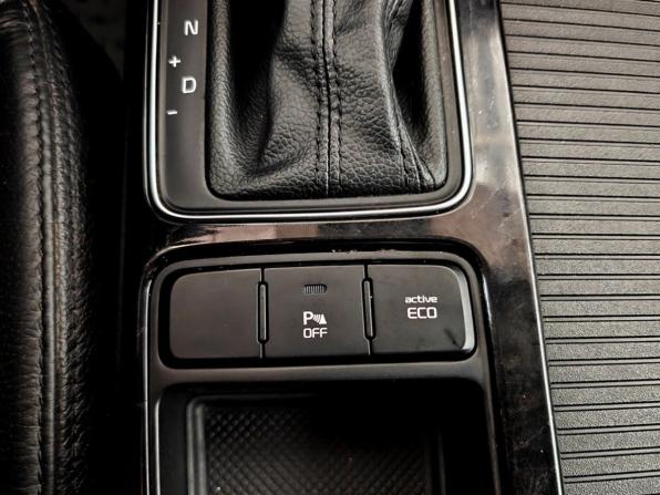 Kia Sorento II Рестайлинг с пробегом 2014 года, цена 1 597 000 рублей, 173000 км, внедорожник, Автокод Объявления