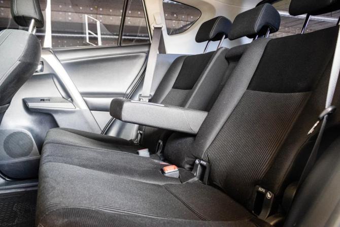 Toyota RAV4 IV (XA40) с пробегом 2013 года, цена 1 750 000 рублей, 203326 км, внедорожник, Автокод Объявления