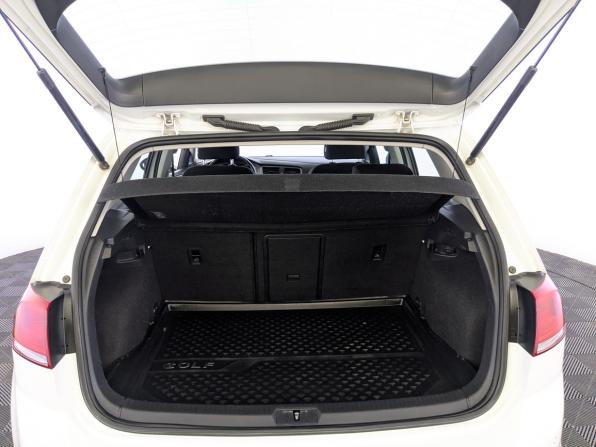 Volkswagen Golf VII с пробегом 2014 года, цена 1 200 000 рублей, 182110 км, хэтчбек, Автокод Объявления