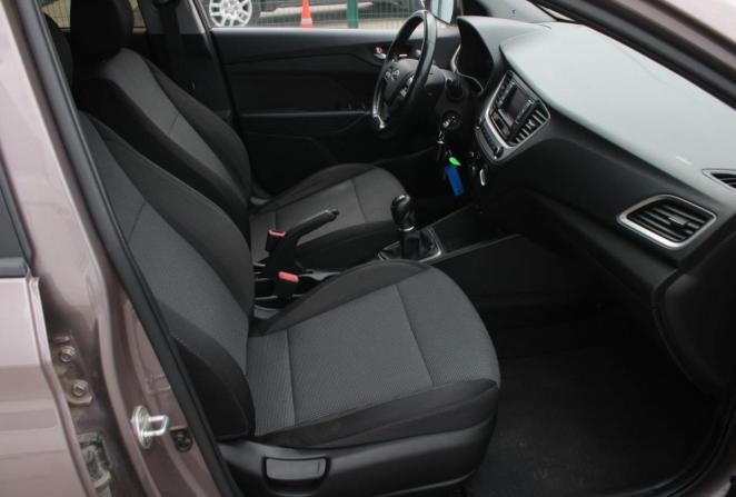 Hyundai Solaris II с пробегом 2018 года, цена 1 450 000 рублей, 93912 км, седан, Автокод Объявления