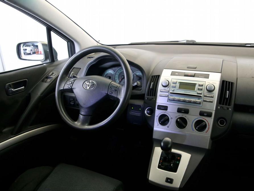 Toyota Corolla Verso I Рестайлинг Санкт-Петербург  - изображение 14