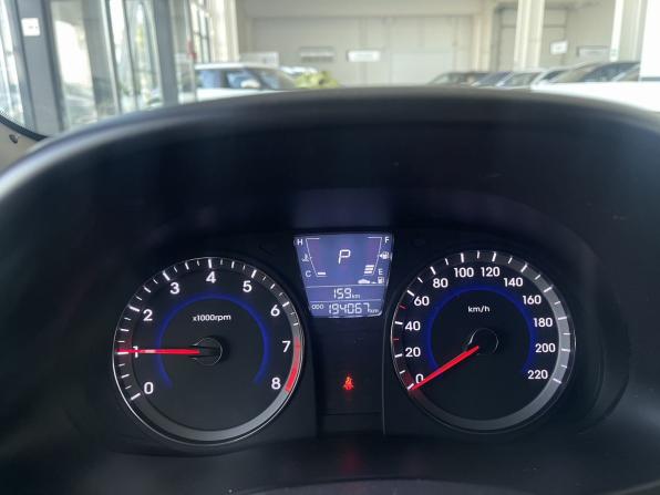 Hyundai Solaris I с пробегом 2013 года, цена 720 000 рублей, 194067 км, седан, Автокод Объявления