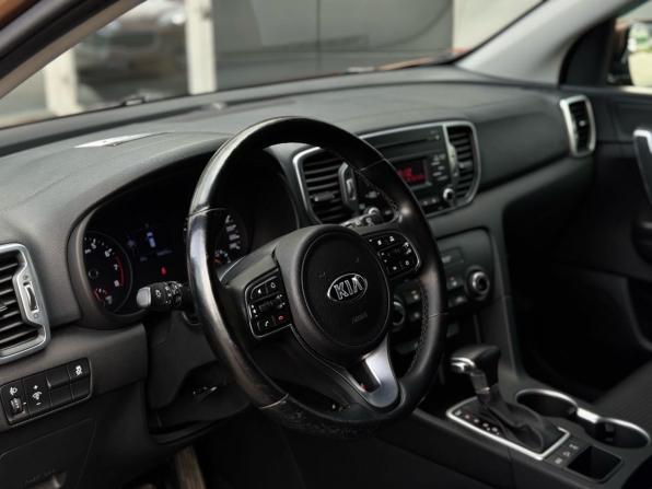 Kia Sportage IV с пробегом 2016 года, цена 1 599 000 рублей, 198797 км, внедорожник, Автокод Объявления