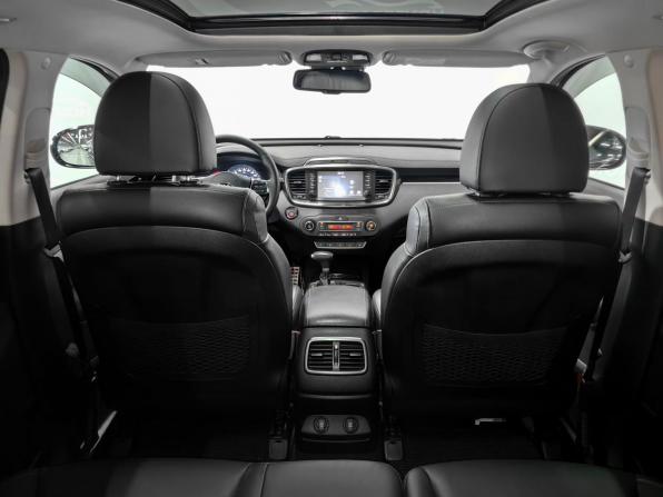 Kia Sorento III Prime Рестайлинг с пробегом 2018 года, цена 2 600 000 рублей, 153000 км, внедорожник, Автокод Объявления