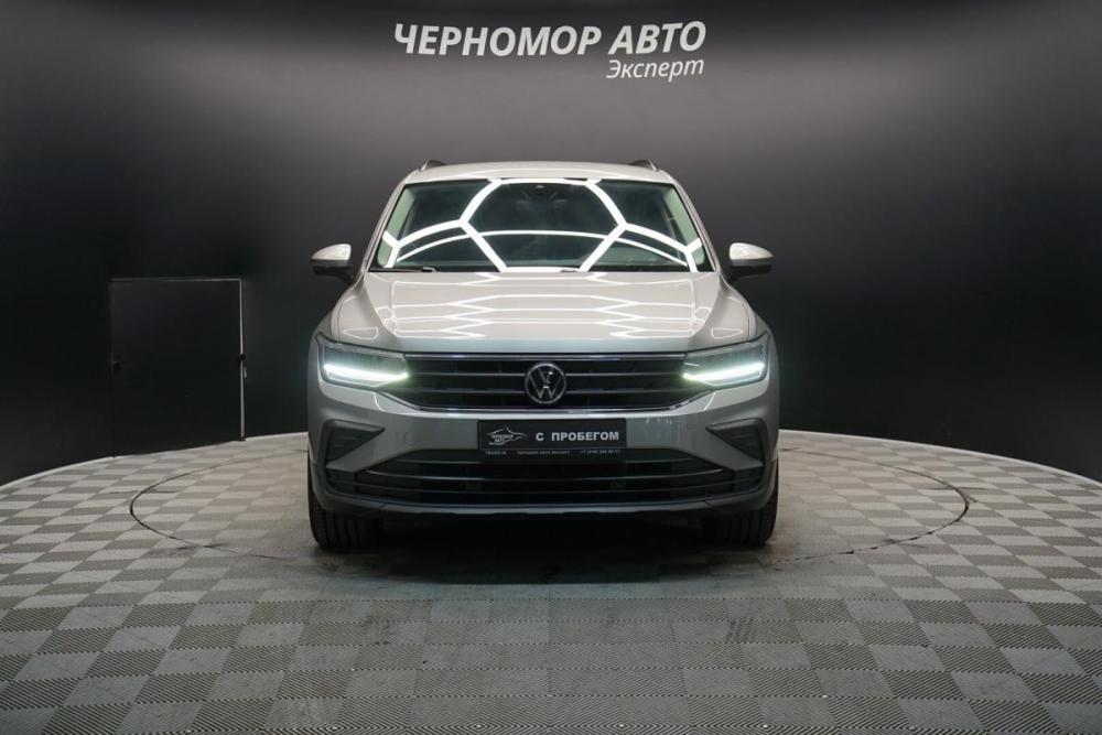 Volkswagen Tiguan II Рестайлинг Крым  - изображение 8