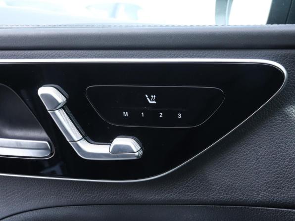 Mercedes-Benz C-Класс V (W206) с пробегом 2023 года, цена 6 195 000 рублей, 35126 км, седан, Автокод Объявления
