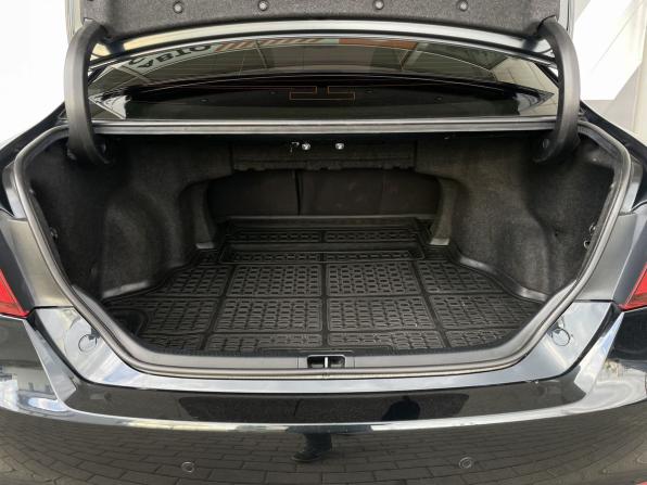 Toyota Camry VII (XV50) Рестайлинг с пробегом 2016 года, цена 2 158 000 рублей, 291757 км, седан, Автокод Объявления