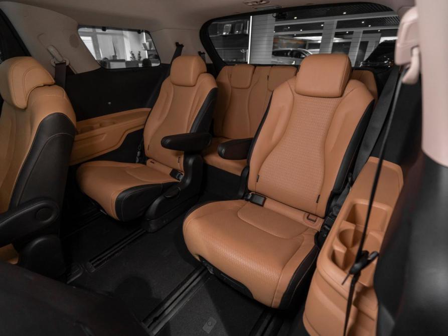 Kia Carnival IV Рестайлинг Москва  - изображение 16