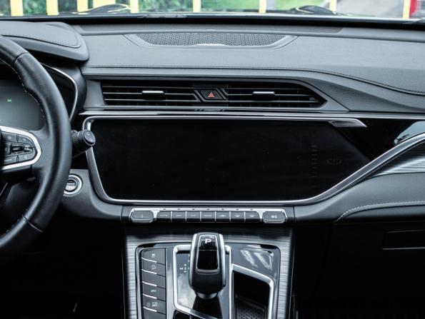 Geely Atlas Pro с пробегом 2022 года, цена 1 768 000 рублей, 60259 км, внедорожник, Автокод Объявления