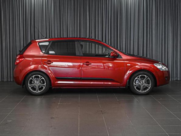 Kia Ceed I с пробегом 2009 года, цена 774 000 рублей, 112615 км, хэтчбек, Автокод Объявления