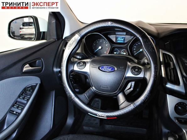Ford Focus III с пробегом 2012 года, цена 897 000 рублей, 200548 км, хэтчбек, Автокод Объявления