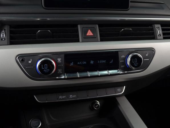 Audi A4 V (B9) с пробегом 2019 года, цена 2 470 997 рублей, 115148 км, седан, Автокод Объявления