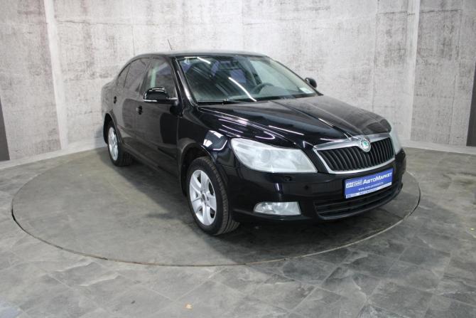 Skoda Octavia II (A5) Рестайлинг с пробегом 2012 года, цена 579 000 рублей, 419377 км, лифтбек, Автокод Объявления