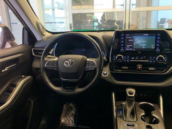 Toyota Highlander IV (XU70) с пробегом 2021 года, цена 5 050 000 рублей, 146779 км, внедорожник, Автокод Объявления