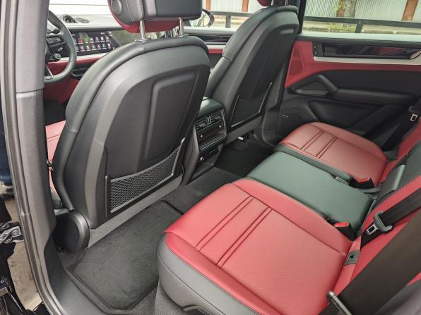 Porsche Cayenne III Рестайлинг с пробегом 2024 года, цена 16 800 000 рублей, 26468 км, внедорожник, Автокод Объявления