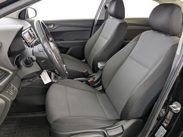 Hyundai Solaris II с пробегом 2017 года, цена 1 200 000 рублей, 163268 км, седан, Автокод Объявления