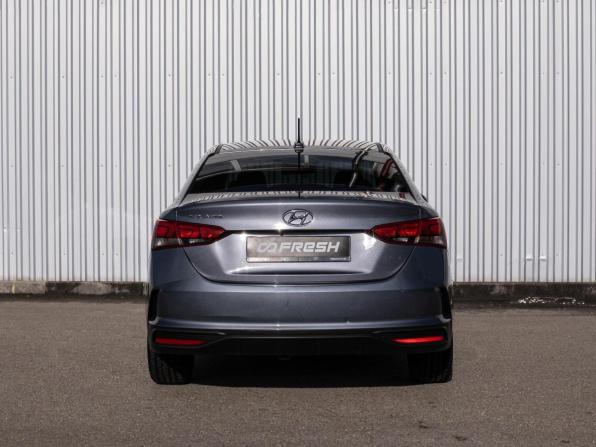 Hyundai Solaris II Рестайлинг с пробегом 2021 года, цена 1 749 000 рублей, 76423 км, седан, Автокод Объявления