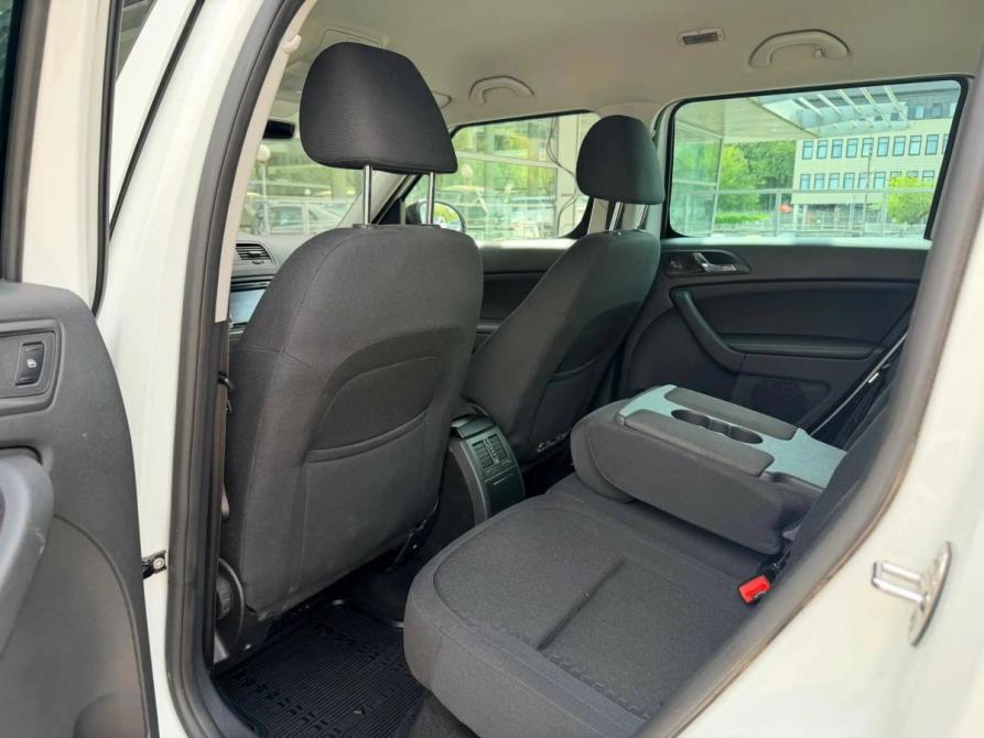 Skoda Yeti I Рестайлинг Москва  - изображение 18