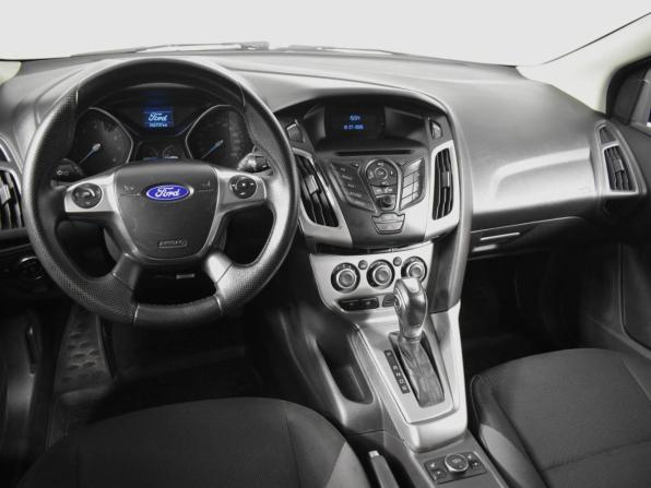 Ford Focus III с пробегом 2014 года, цена 637 100 рублей, 242737 км, хэтчбек, Автокод Объявления