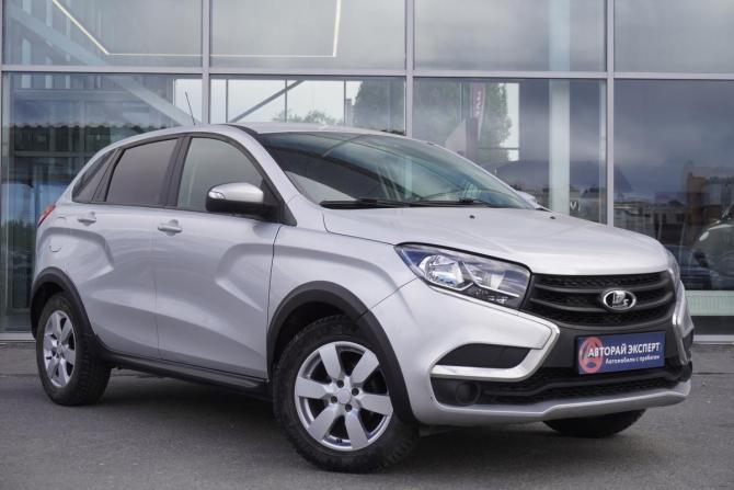 Lada (ВАЗ) XRAY I с пробегом 2017 года, цена 685 000 рублей, 137141 км, хэтчбек, Автокод Объявления