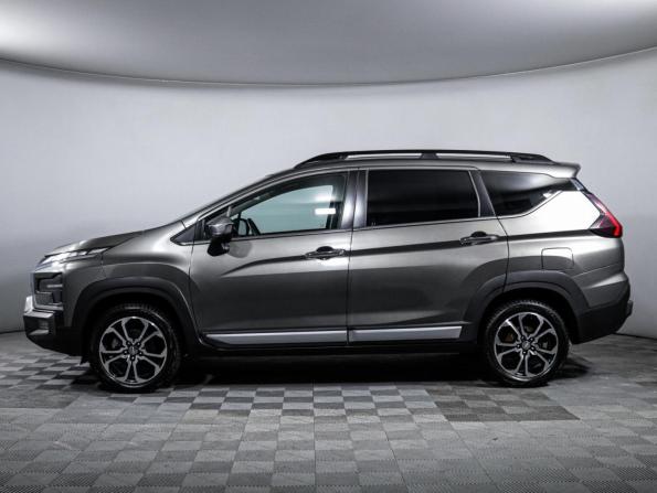 Mitsubishi Xpander I Рестайлинг с пробегом 2023 года, цена 2 850 000 рублей, 25600 км, внедорожник, Автокод Объявления