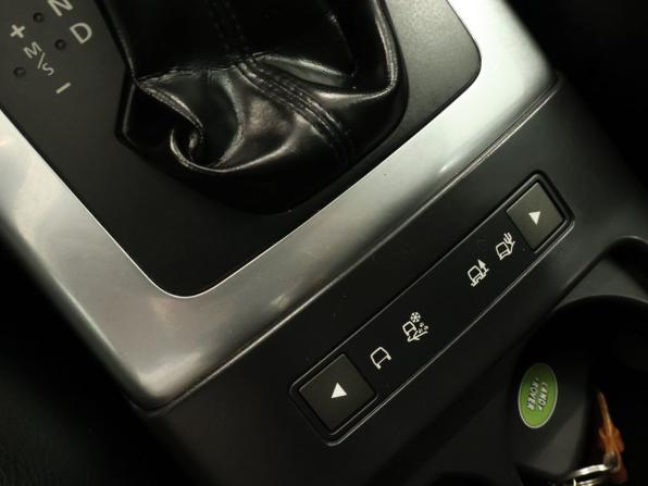 Land Rover Freelander II Рестайлинг 2 с пробегом 2013 года, цена 1 293 000 рублей, 265439 км, внедорожник, Автокод Объявления