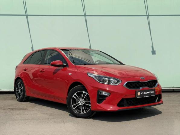 Kia Ceed III с пробегом 2018 года, цена 1 625 000 рублей, 45000 км, хэтчбек, Автокод Объявления