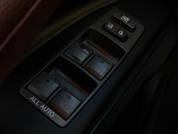Lexus LX III с пробегом 2011 года, цена 3 720 000 рублей, 288974 км, внедорожник, Автокод Объявления