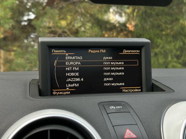 Audi A1 I (8X) с пробегом 2012 года, цена 819 000 рублей, 169536 км, хэтчбек, Автокод Объявления