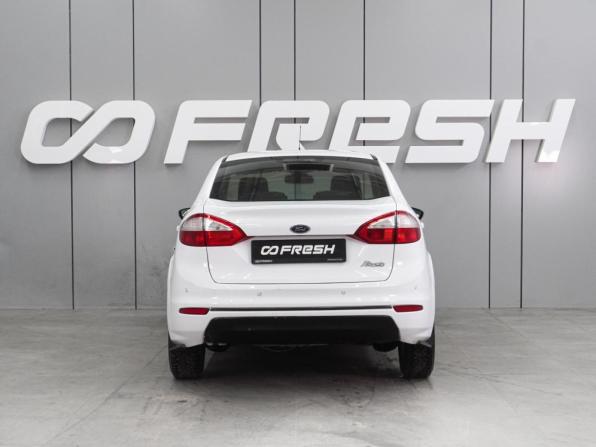 Ford Fiesta Mk6 Рестайлинг с пробегом 2016 года, цена 699 000 рублей, 218193 км, седан, Автокод Объявления