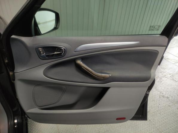Ford S-MAX I с пробегом 2006 года, цена 595 000 рублей, 332000 км, минивэн, Автокод Объявления